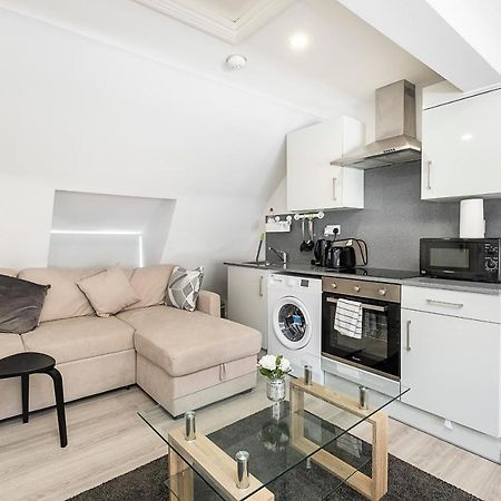 Securematics Superior Studio Apartments Londres Exterior foto
